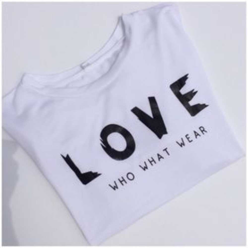 LOVE T-Shirt